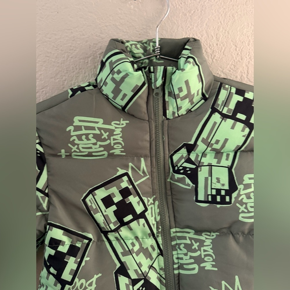 Minecraft Little and Big Boys Creeper Zip Puffer Jacket, Lightweight, Size 4/5 - Picture 10 of 11